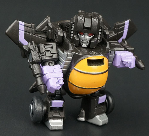 QT-30 Skywarp | Transformers Q-Series