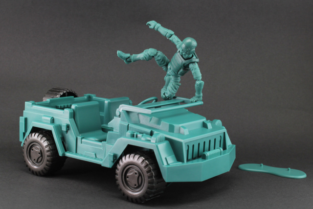 Green Jeep with Green Sol Commander SDCC Exclusive 1:18 Scale | Acid Rain