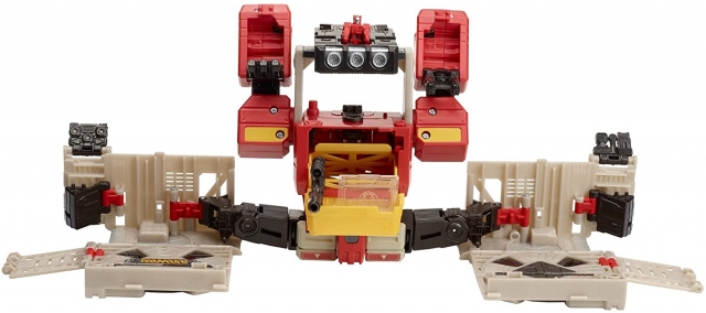 Blaster and Twin Cast Leader Class  | Transformers Generations Titans Return