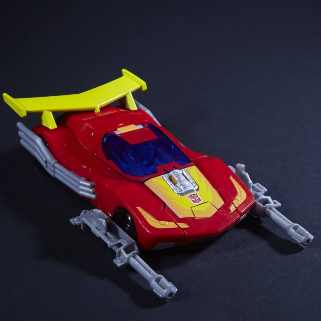 Hot Rod with Firedrive Deluxe Class  | Transformers Generations Titans Return