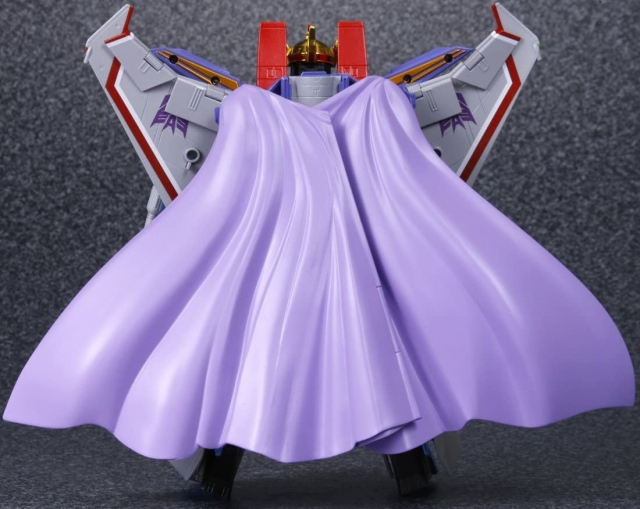 MP-11 Starscream with Coronation Crown and Cape Set | Transformers Masterpiece
