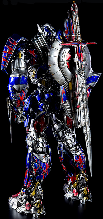 Premium Optimus Prime Premium Scale | Transformers: The Last Knight | threezero