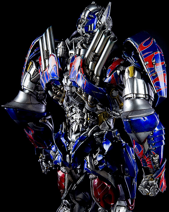 Premium Optimus Prime Premium Scale | Transformers: The Last Knight | threezero