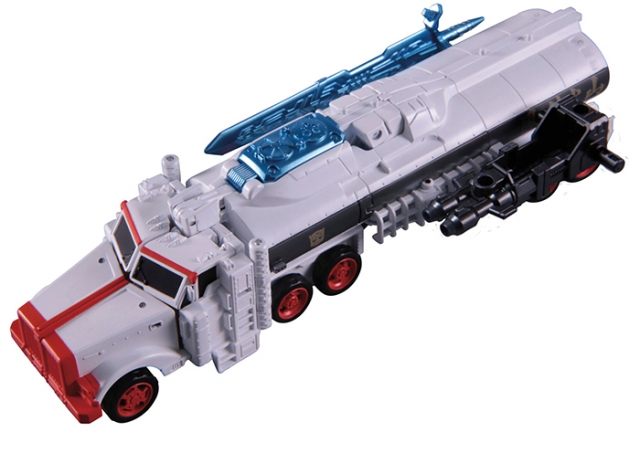 Optimus Prime Ryu and Megatron M. Bison | Transformers Street Fighter 2 | Transformers Collaborative