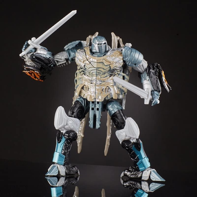 Leader Class Dragonstorm Premier Edition | Transformers the Last Knight