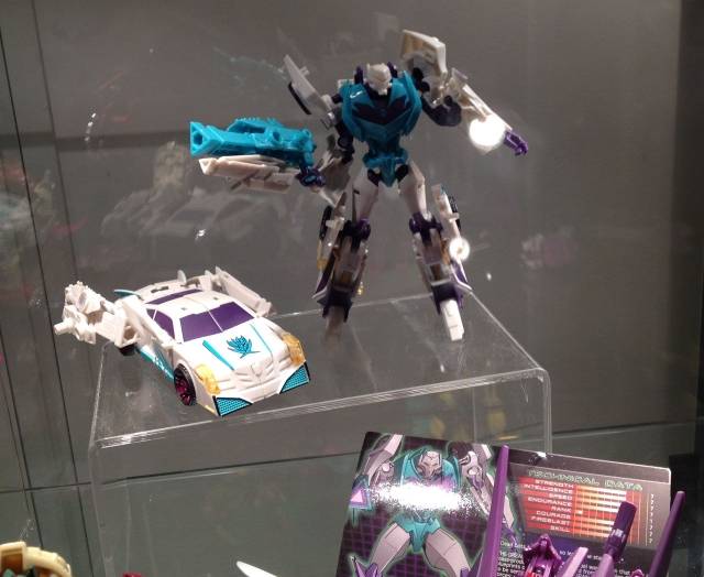Pounce and Wingspan Botcon Exclusive | Transformers Convention Botcon 2014 Pirates vs Knights