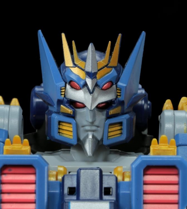 R-42 D-Zef | Mastermind Creations | Reformatted