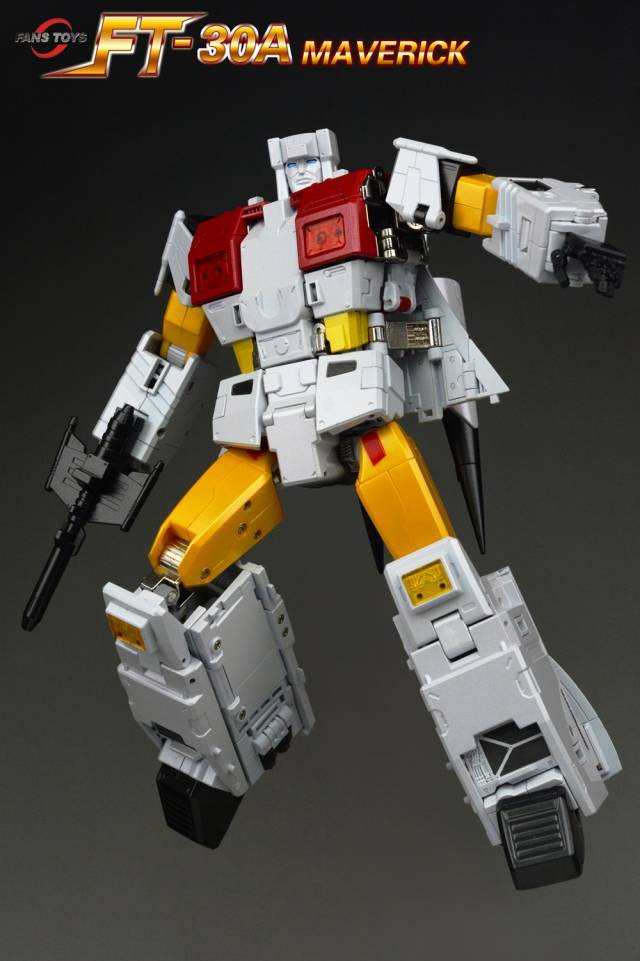 FT-30A Maverick | Fans Toys Ethereaon Combiner