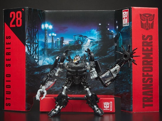 28 Barricade Deluxe Class | Transformers Studio Series | Transformers: The Movie
