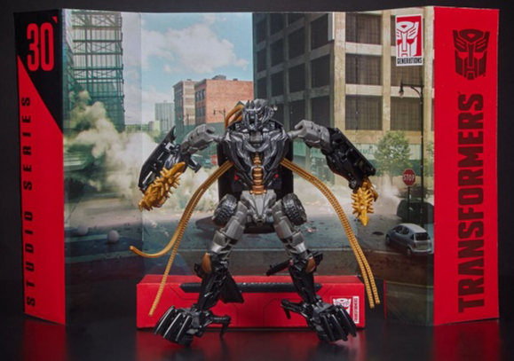 30 Crankcase Deluxe Class | Transformers Studio Series | Transformers: Dark Of The Moon