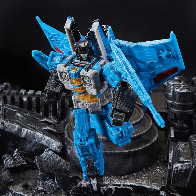 WFC-S39 Thundercracker Voyager Class | Transformers Generations War for Cybertron Siege Chapter