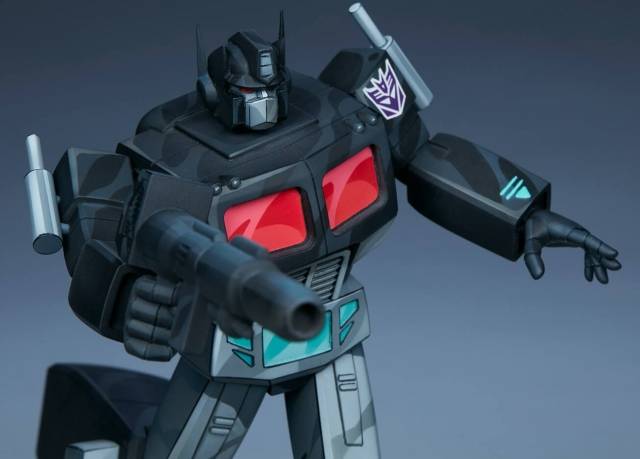 Nemesis Prime Statue | Transformers G1 Generation One