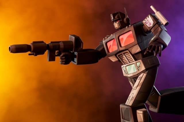 Nemesis Prime Statue | Transformers G1 Generation One