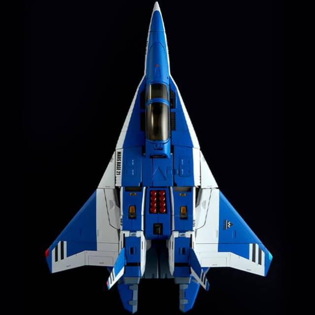 Genesis Climber Mospeada RIOBOT AFC-01H Legioss (Type ETA) | 1/48 Scale Figure