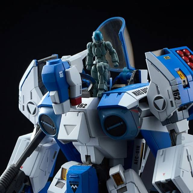 Genesis Climber Mospeada RIOBOT AFC-01H Legioss (Type ETA) | 1/48 Scale Figure