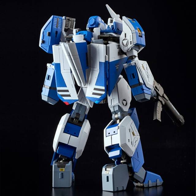 Genesis Climber Mospeada RIOBOT AFC-01H Legioss (Type ETA) | 1/48 Scale Figure