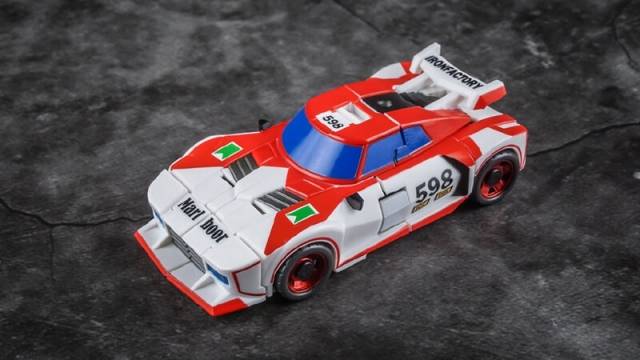 IF-EX39D Dustfrog | SGC Convention Exclusive | Iron Factory