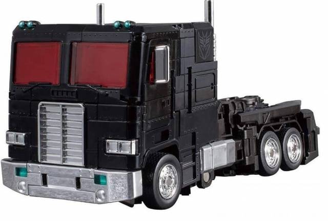 MP-49 Black Convoy Optimus Prime | Transformers Masterpiece