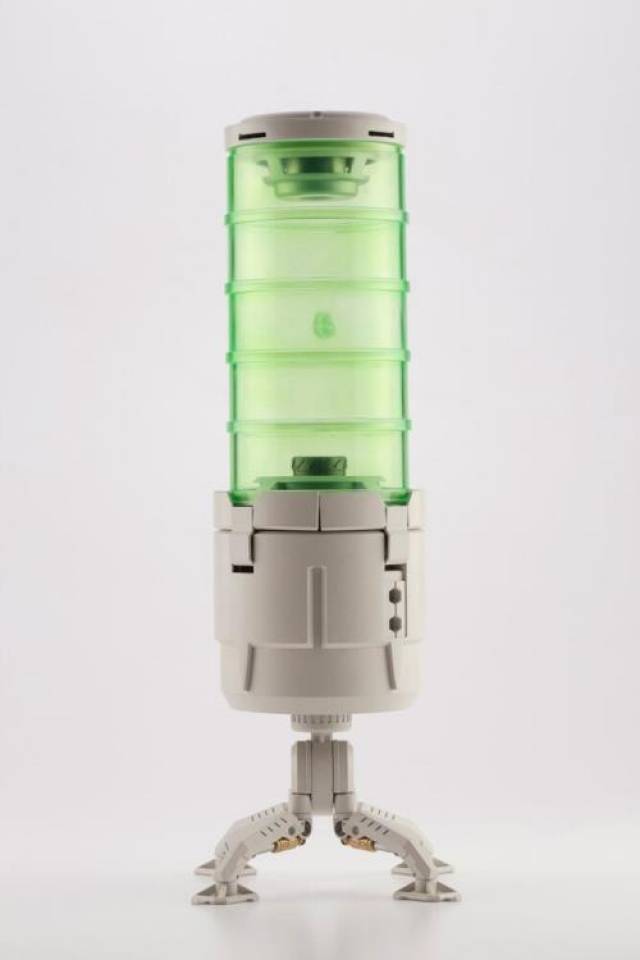 Gigantic Arms Omega Reactor Model Kit | Kotobukiya