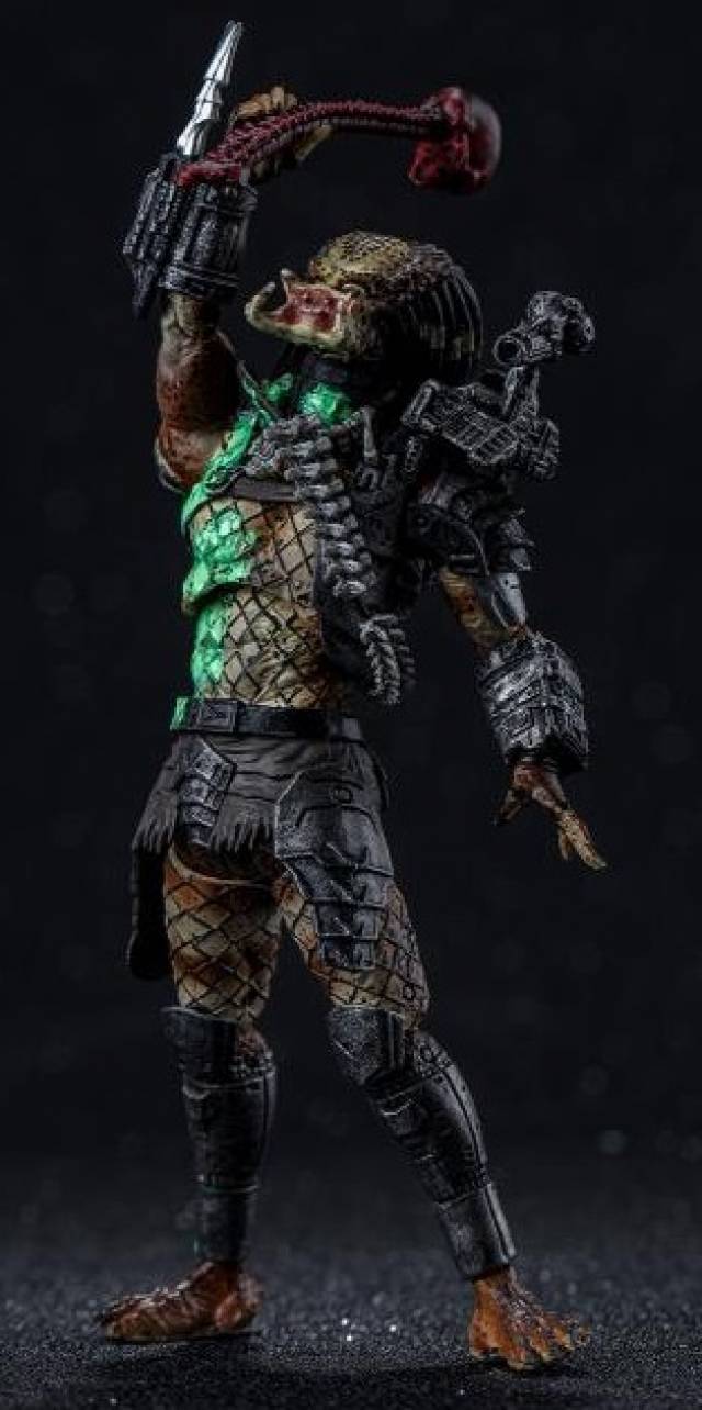 Jungle Hunter Predator Battle Damaged Version PX Previews Exclusive 1:18 Scale | The Predator | Hiya Toys