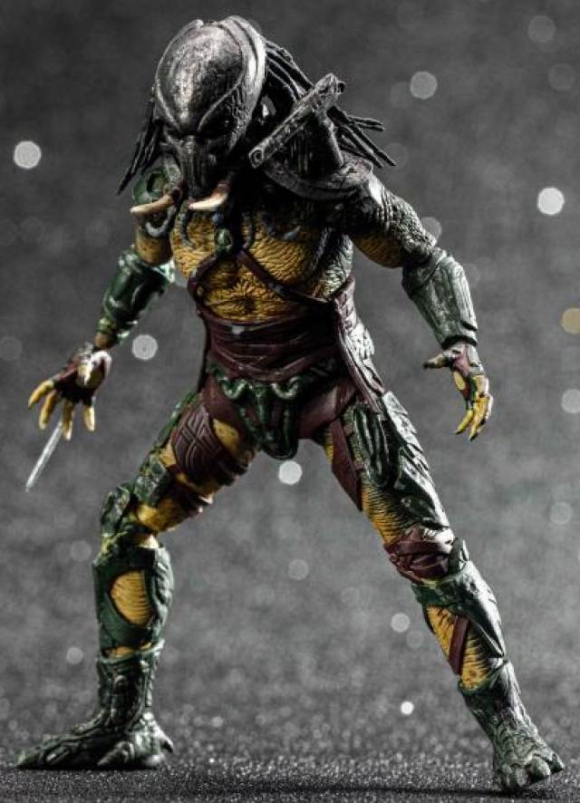 Tracker Predator PX Previews Exclusive 1:18 Scale | Predators | Hiya Toys