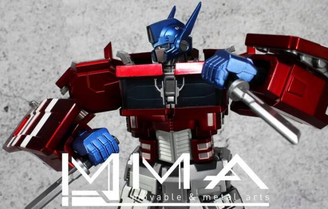 MMA-01 IDW Slaughter Laird and Battlebike | Movable and Metal Arts