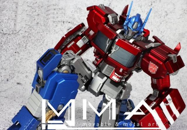 MMA-01 IDW Slaughter Laird and Battlebike | Movable and Metal Arts
