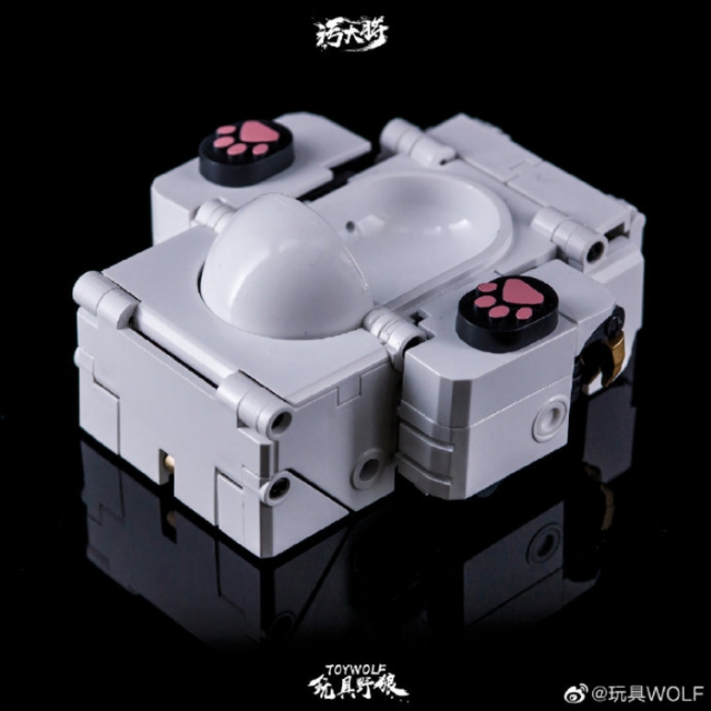W-03 Fortune Cat | Toywolf