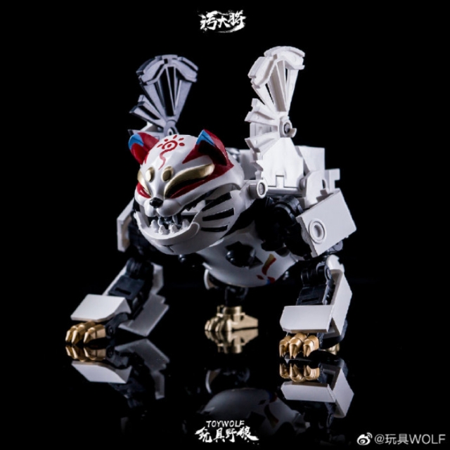 W-03 Fortune Cat | Toywolf