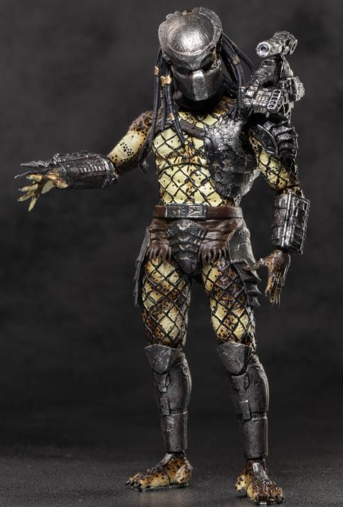 Crucified Armored Predator PX Previews Exclusive 1:18 Scale | Predators | Hiya Toys
