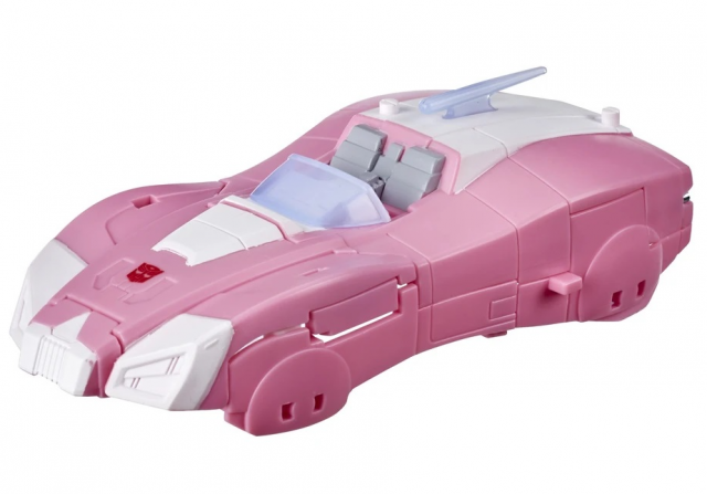 WFC-E17 Arcee Deluxe Class | Transformers Generations War for Cybertron Earthrise Chapter