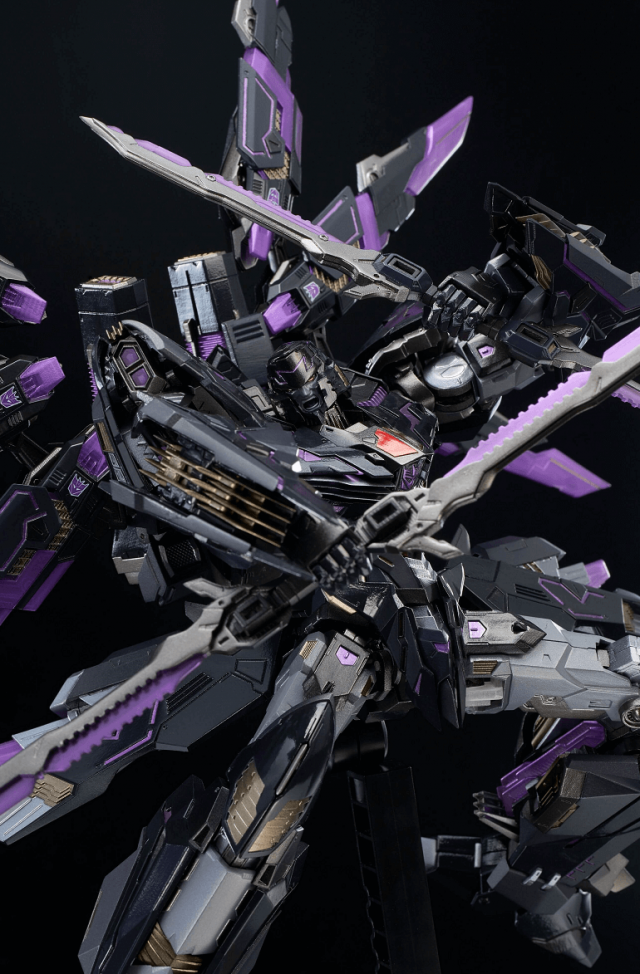 05 Megatron |  Transformers Kuro Kara Kuri | Flame Toys