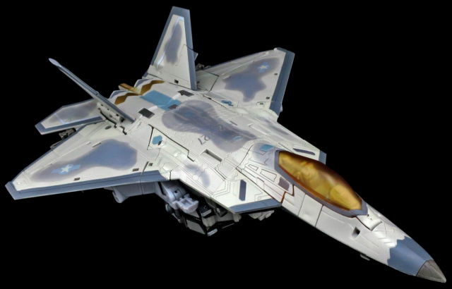 MPM-10 Starscream | Transformers Masterpiece Movie Series