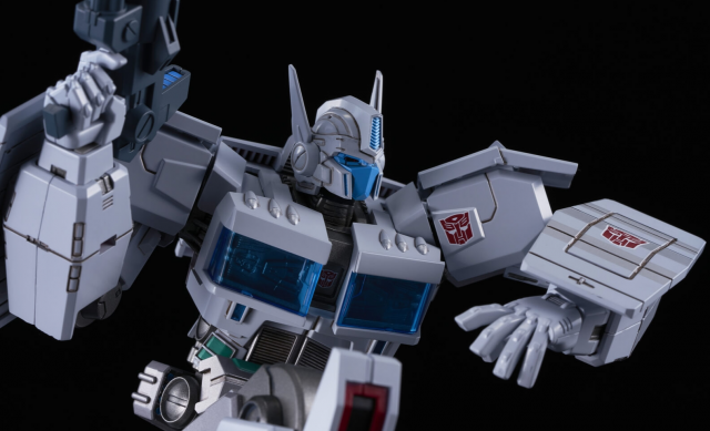 15 Ultra Magnus Model Kit | Transformers Furai Model | Flame Toys