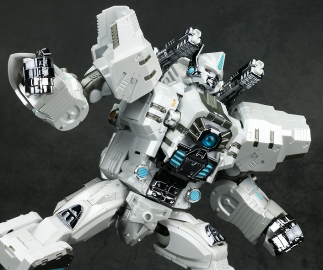 GT-10A Gorilla White Version | Generation Toy