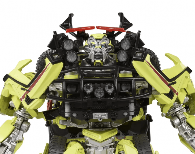 MPM-11 Ratchet | Transformers Masterpiece Movie Series