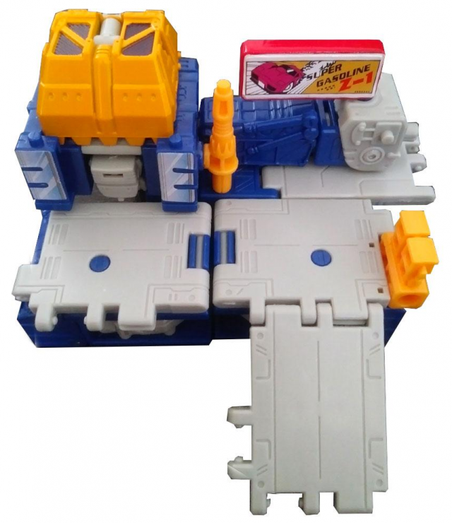 WFC-GS12 Greasepit Deluxe Class | Transformers Generations Selects War for Cybertron Earthrise