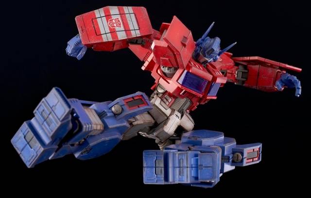 Optimus Prime IDW Version | Transformers Furai Action | Flame Toys
