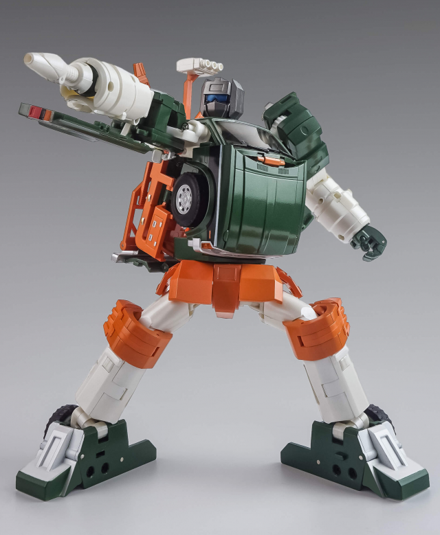 MX-9T Paean Cartoon Version | X-Transbots