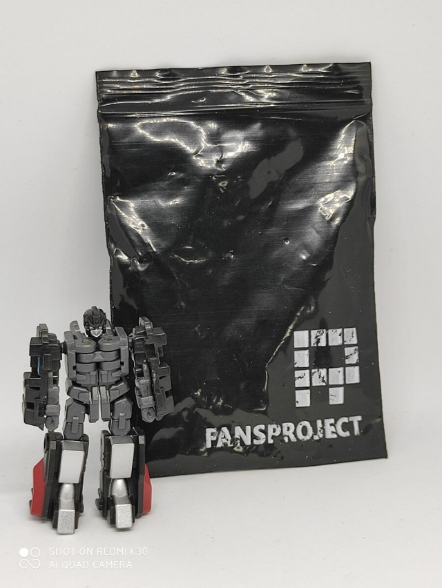 WB011 Constructo Core Mini Figure | Fansproject Warbot