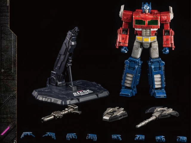 Optimus Prime Collectible Figure DLX Scale Collectible Figure | Transformers | threezero