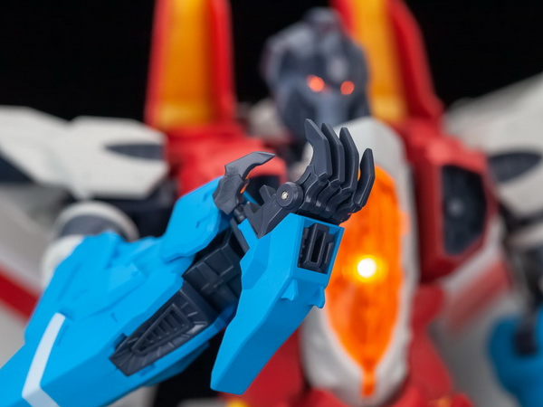 PF-01 Red Falcon | TT HongLi