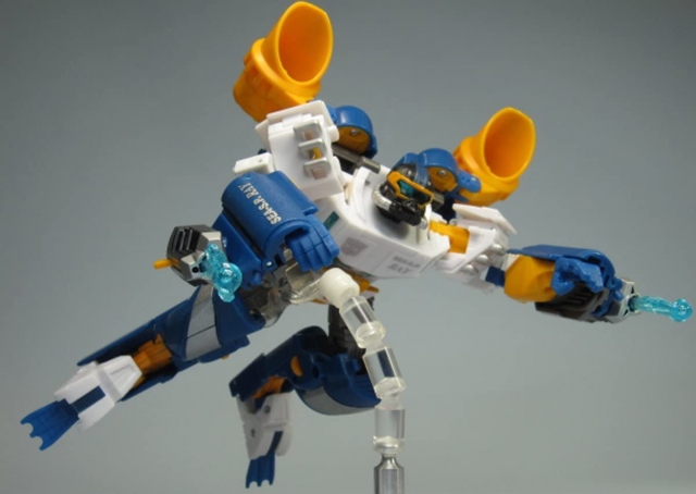 AA-05 Seaspray | Transformers Hunt for the Decepticons HFTD
