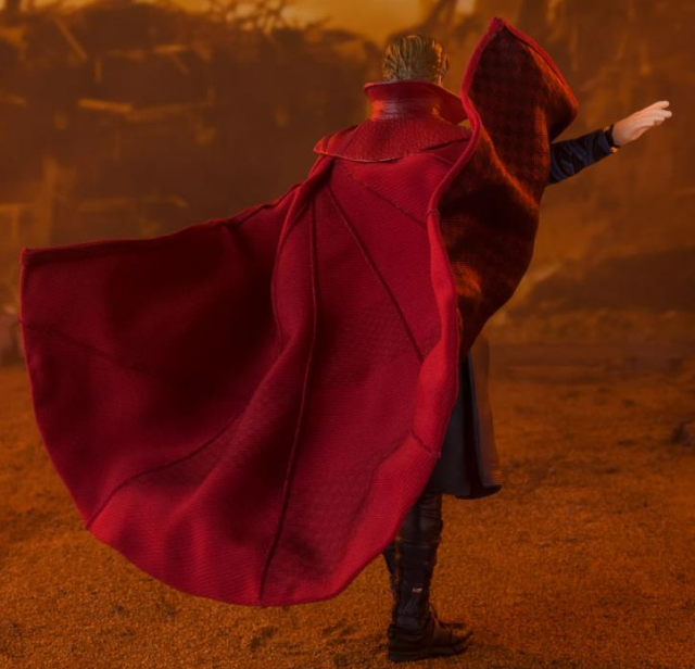Doctor Strange Battle on Titan Edition S.H. Figuarts | Bandai Tamashii Nations | Marvel
