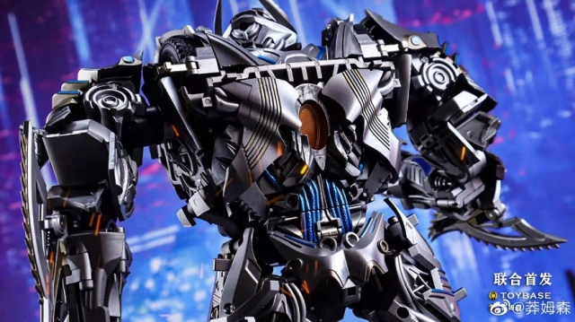 R-04 Nero | Unique Toys