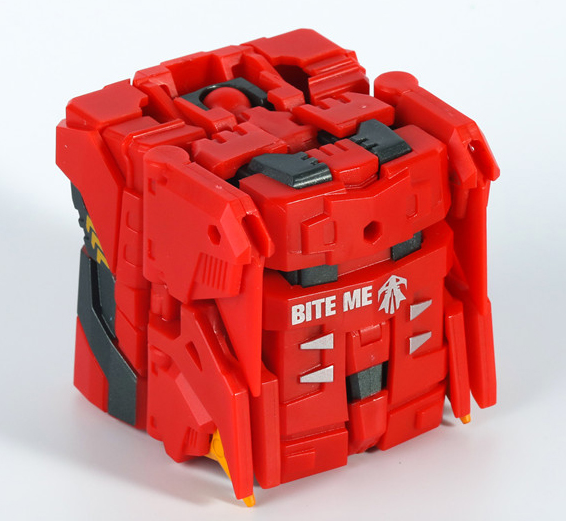 BB-17 Sharkira | 52 Toys BeastBOX