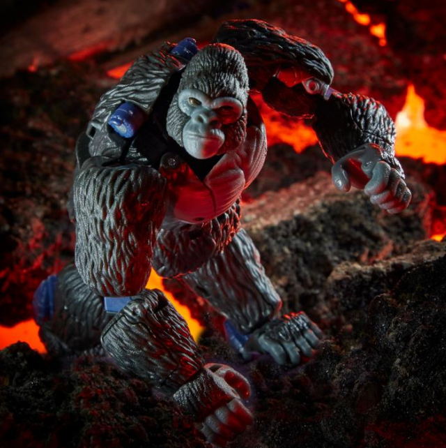 WFC-K8 Optimus Primal Voyager Class | Transformers Generations War for Cybertron Kingdom Chapter