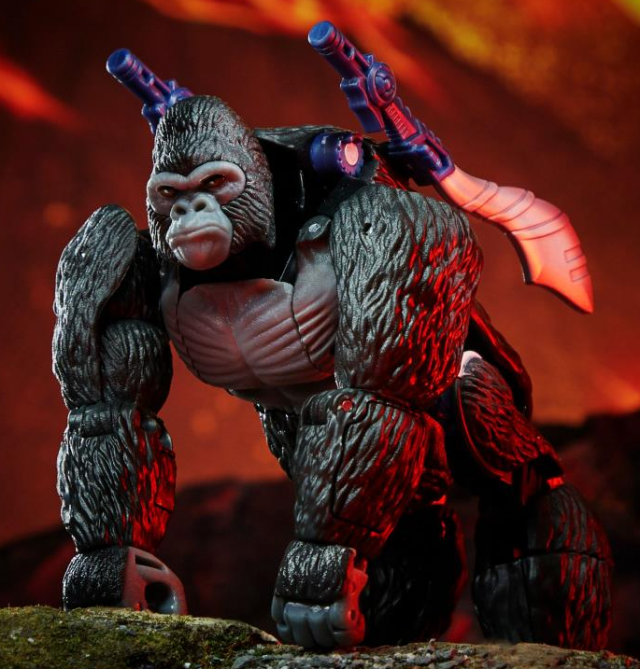 WFC-K8 Optimus Primal Voyager Class | Transformers Generations War for Cybertron Kingdom Chapter