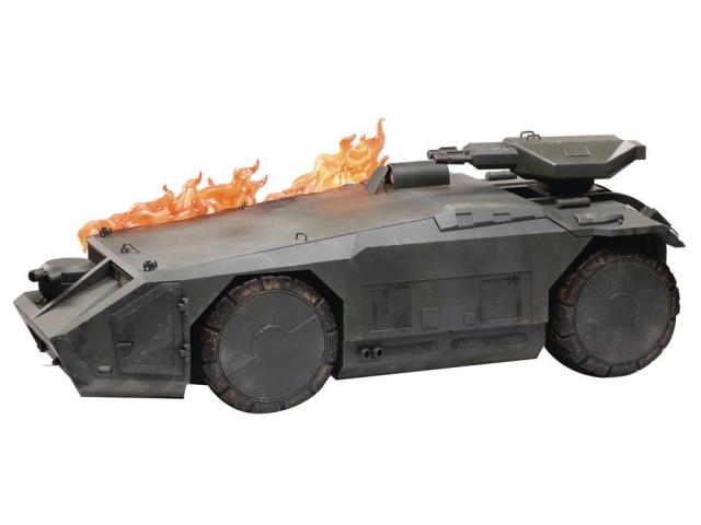 Burning Armored Personnel Carrier (APC) 1:18 Scale | Aliens | Hiya Toys