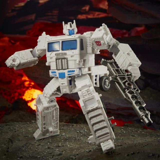 WFC-K20 Ultra Magnus Leader Class | Transformers Generations War for Cybertron Kingdom Chapter